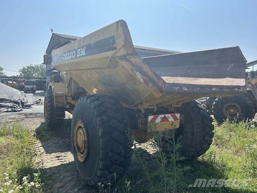 Volvo A25BM Liigendraamiga pinnaseveokid