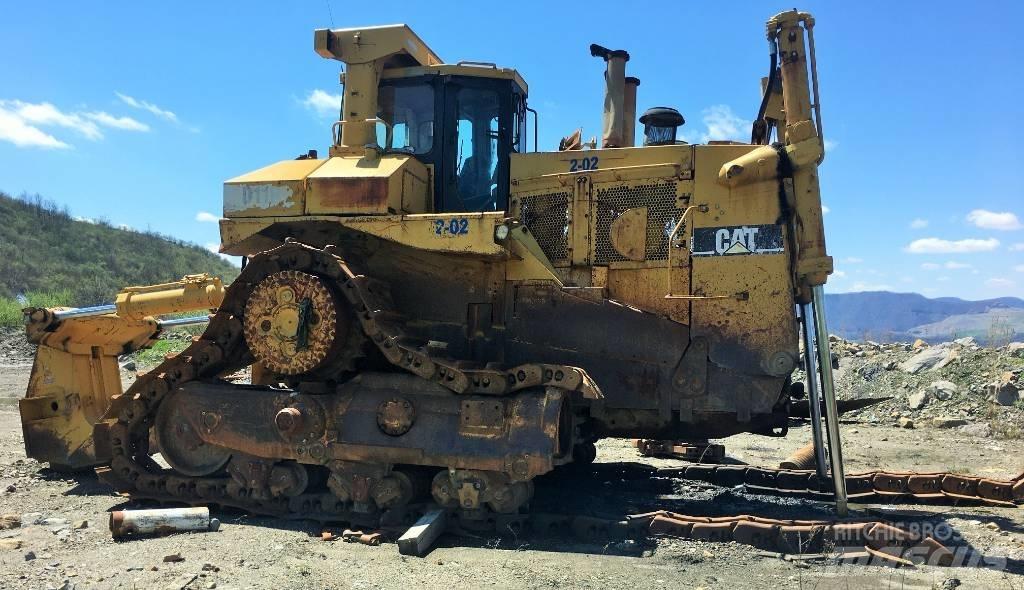 CAT D 11 R Buldooserid