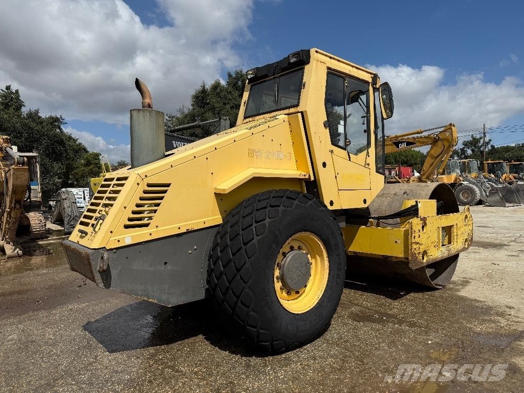 Bomag BW 211 D-3 Tandemrullid