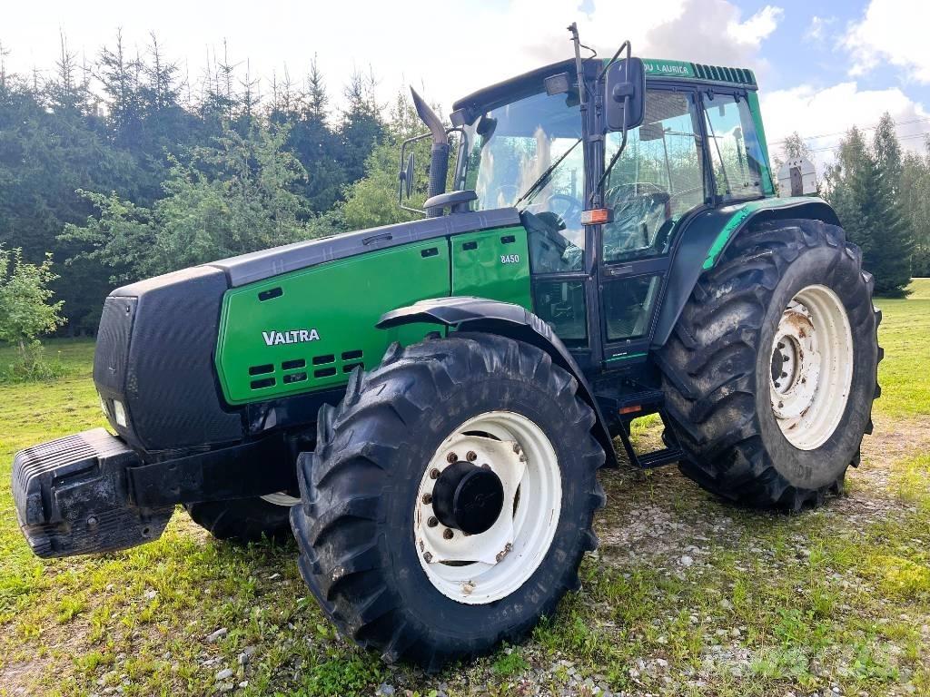 Valtra 8450 Traktorid
