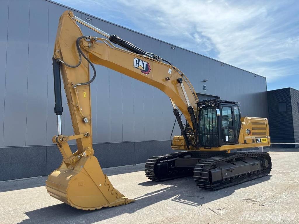 CAT 340 Roomikekskavaatorid