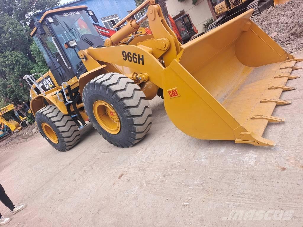 CAT 966 H Rataslaadurid