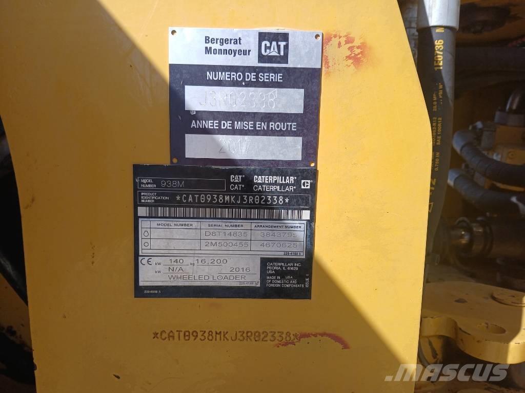 CAT 938 Rataslaadurid