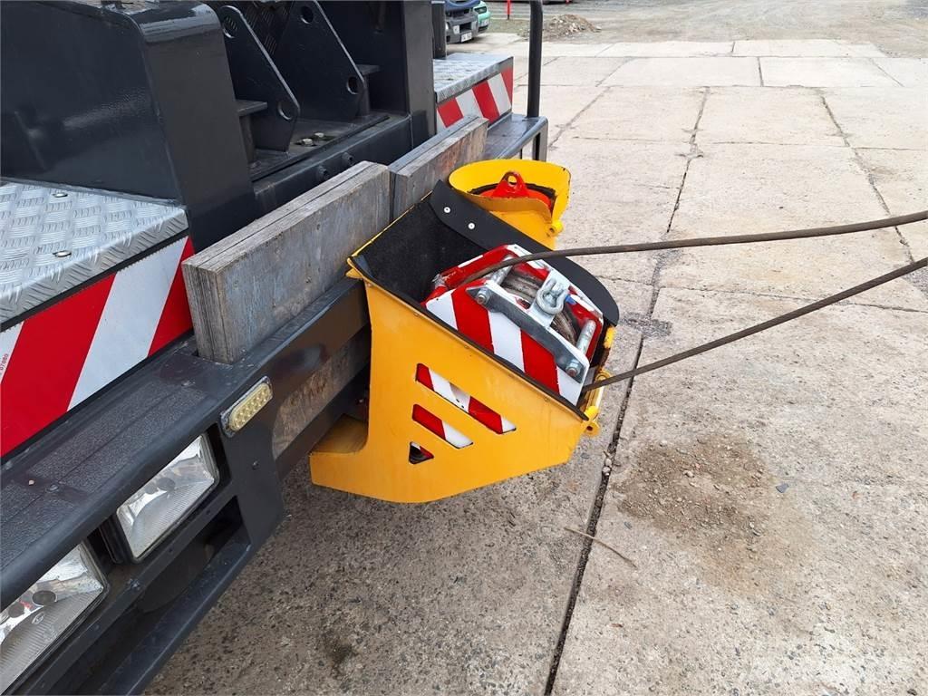 Demag AC25 4X4 Muu