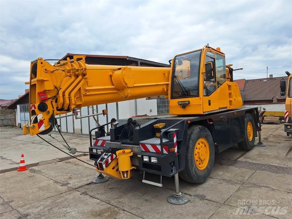 Demag AC25 4X4 Muu