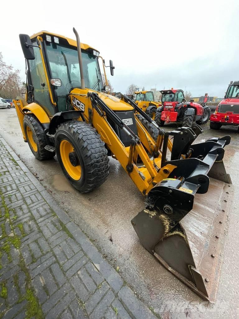 JCB 4 CX Ekskavaatorlaadurid