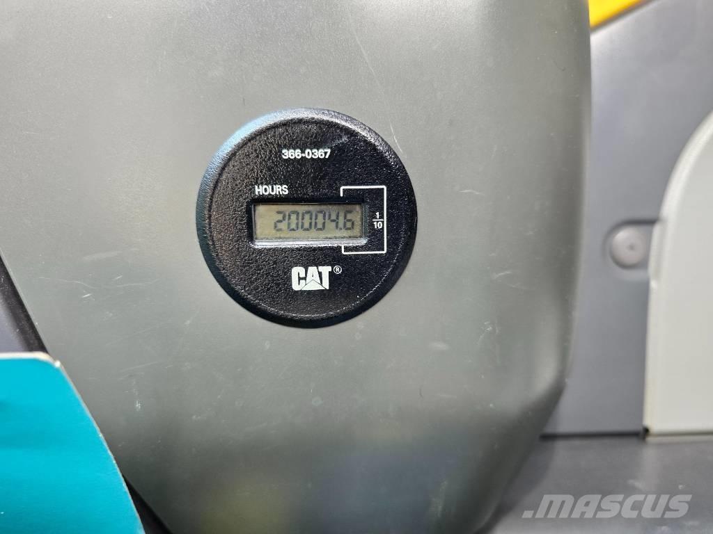 CAT 329 D L LR Roomikekskavaatorid