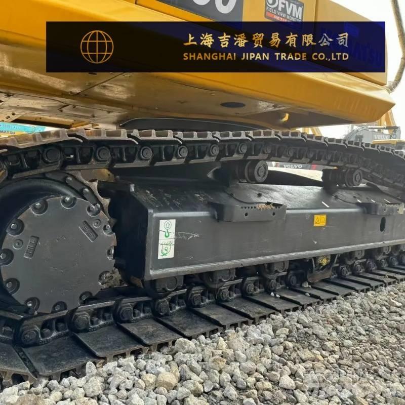 Komatsu PC 200 Roomikekskavaatorid