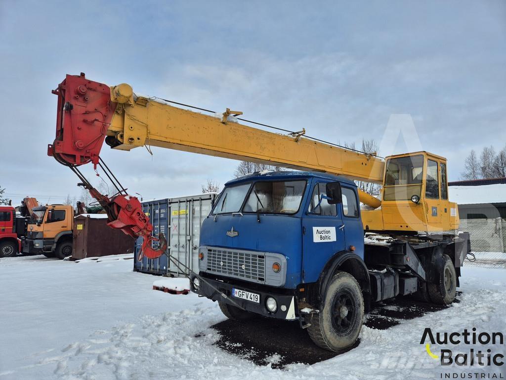 MAZ 5334 Kraanaga veokid