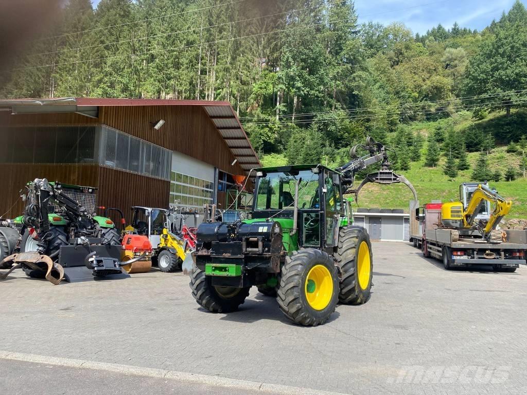 John Deere 6400 Metsatööks kohandatud traktorid