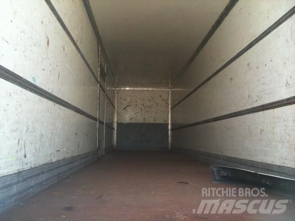 Lucar 42.5ft Dry Pan Muud haagised