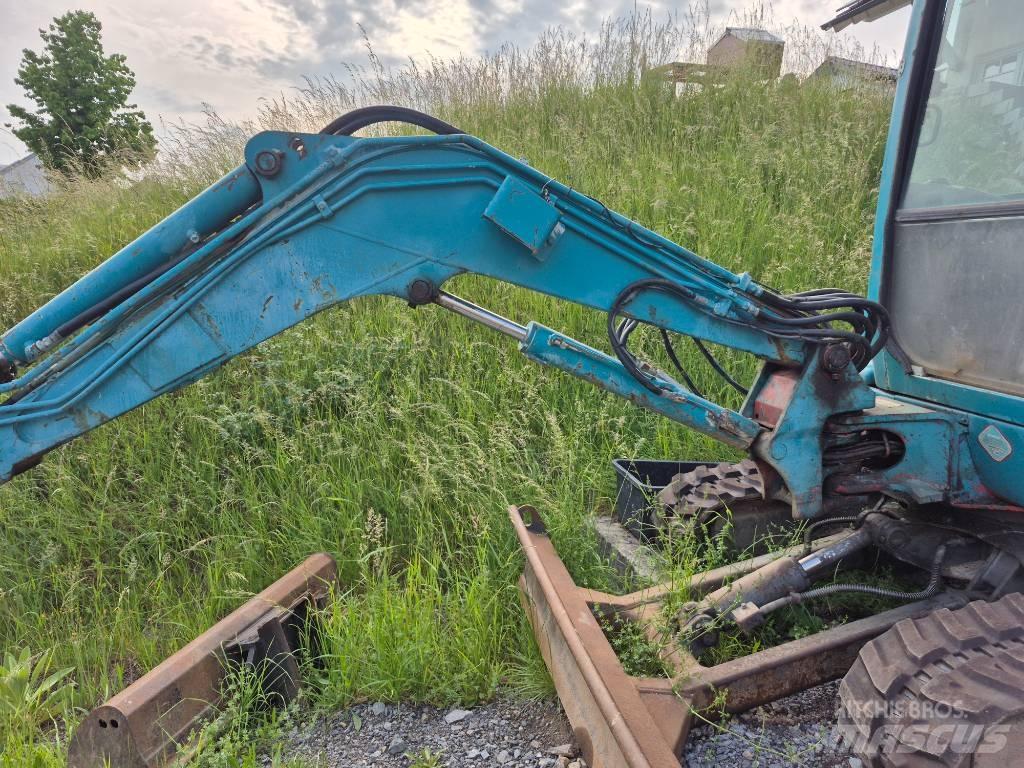 Takeuchi TB 235 Miniekskavaatorid < 7 t