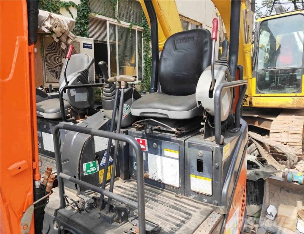 Hitachi ZX 17 U-2 Miniekskavaatorid < 7 t
