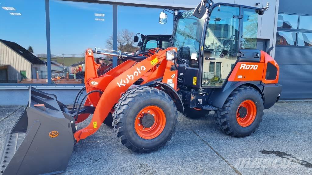 Kubota R 070 Rataslaadurid
