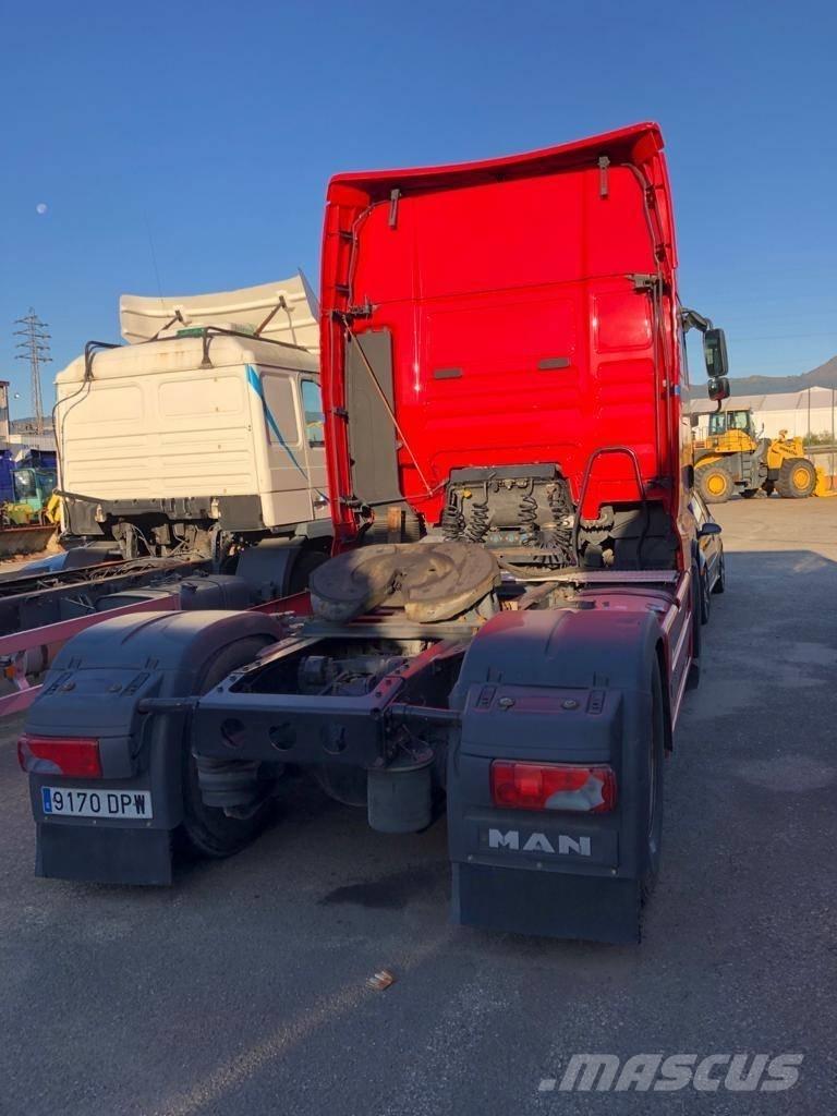 MAN TGA 18.480 Sadulveokid