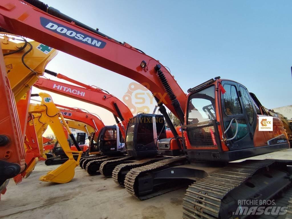 Doosan DX 225 LC Roomikekskavaatorid