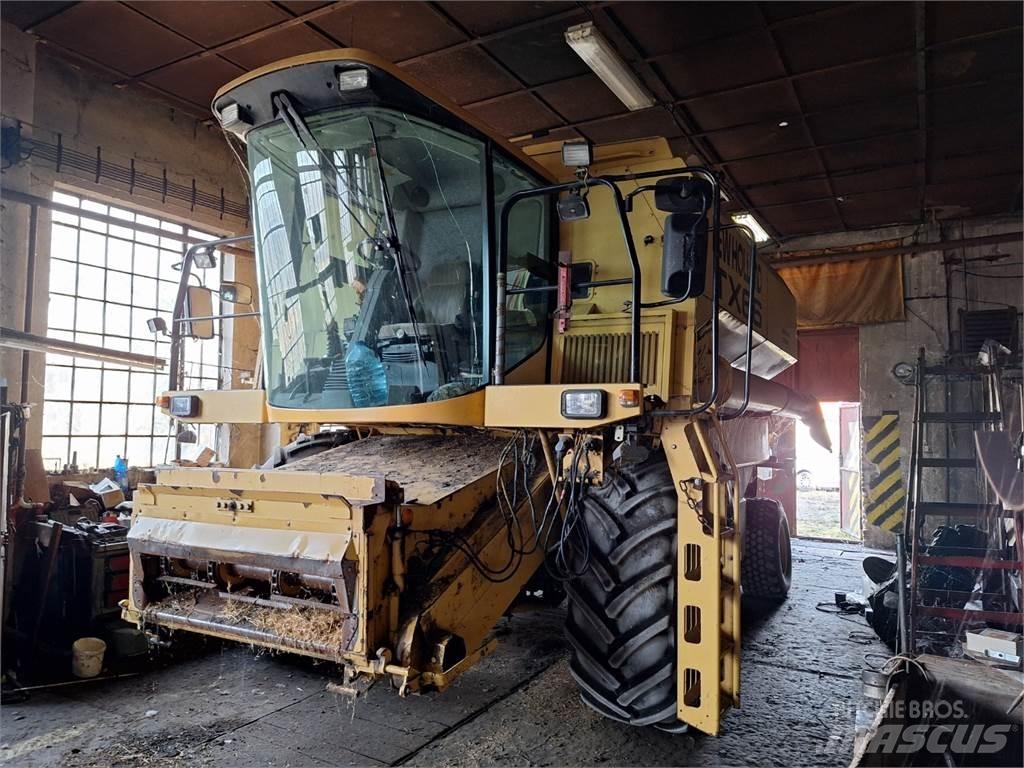 New Holland TX66 Muu