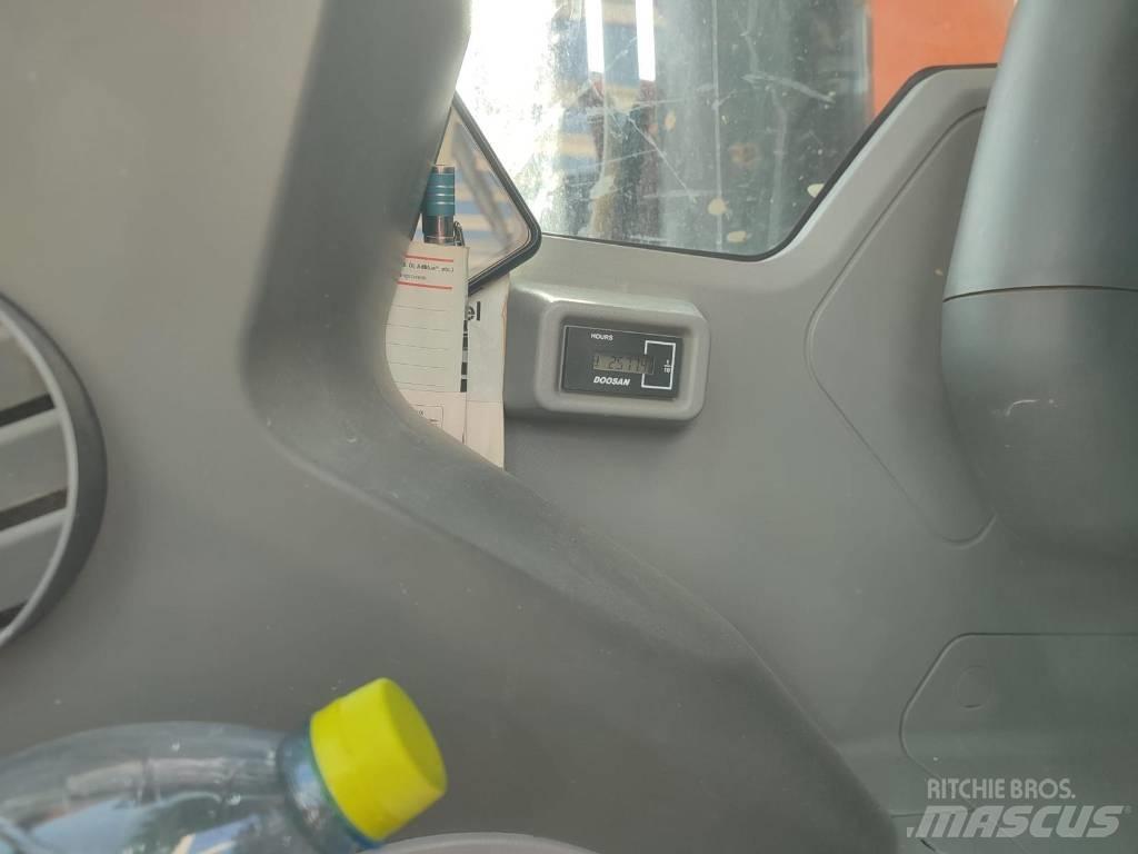 Doosan DX 235 LCR-5 Roomikekskavaatorid