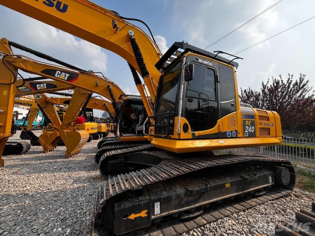 Komatsu PC 240 LC-8 Roomikekskavaatorid