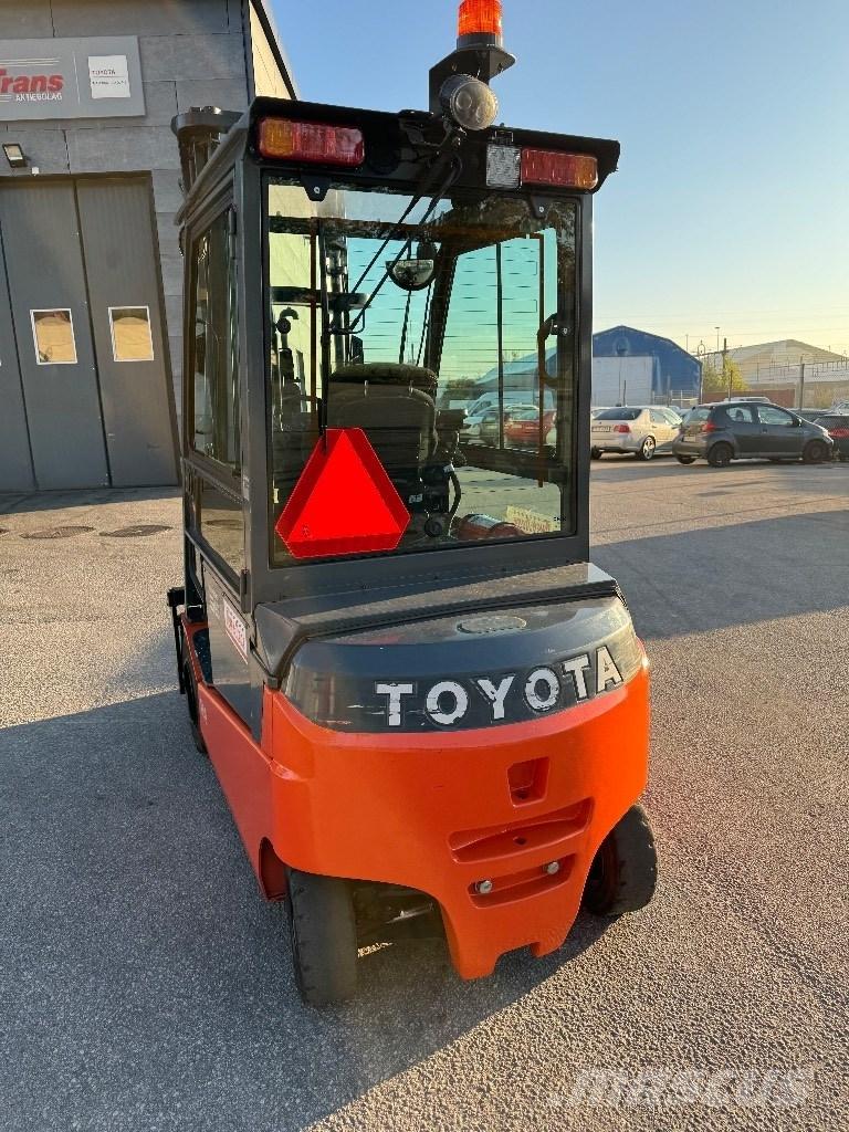 Toyota 8FBMT35 Elektritõstukid