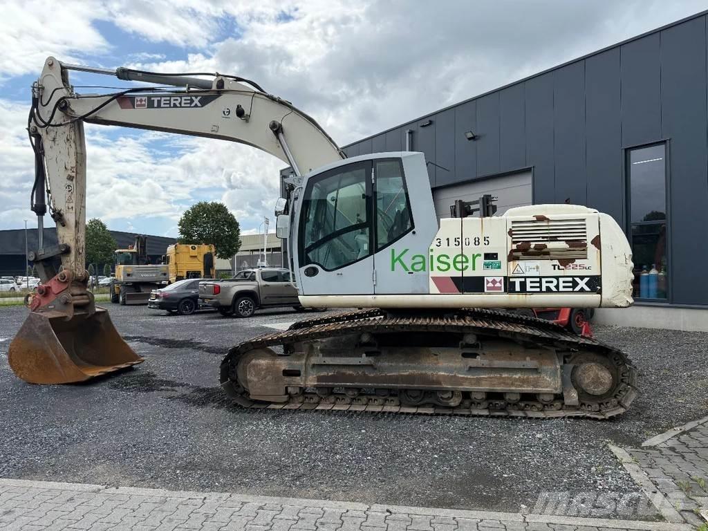 Terex TC225LC Roomikekskavaatorid