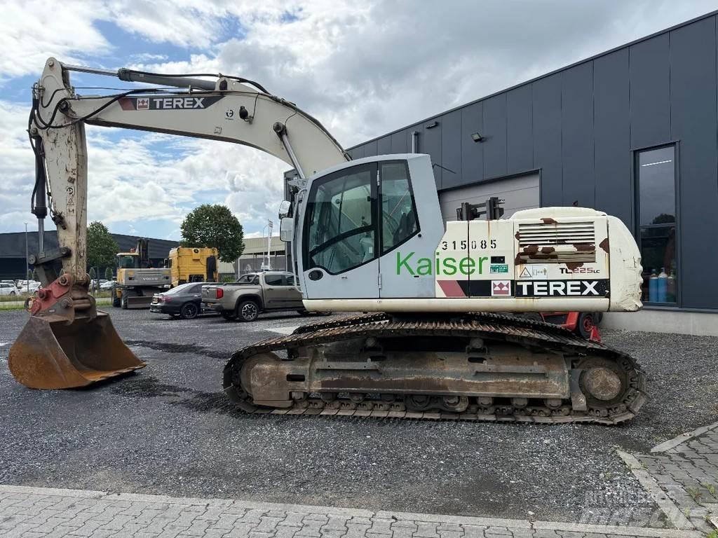 Terex TC225LC Roomikekskavaatorid
