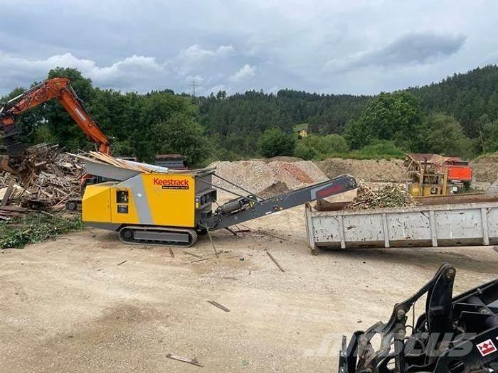 Keestrack P3 Prügipurustajad