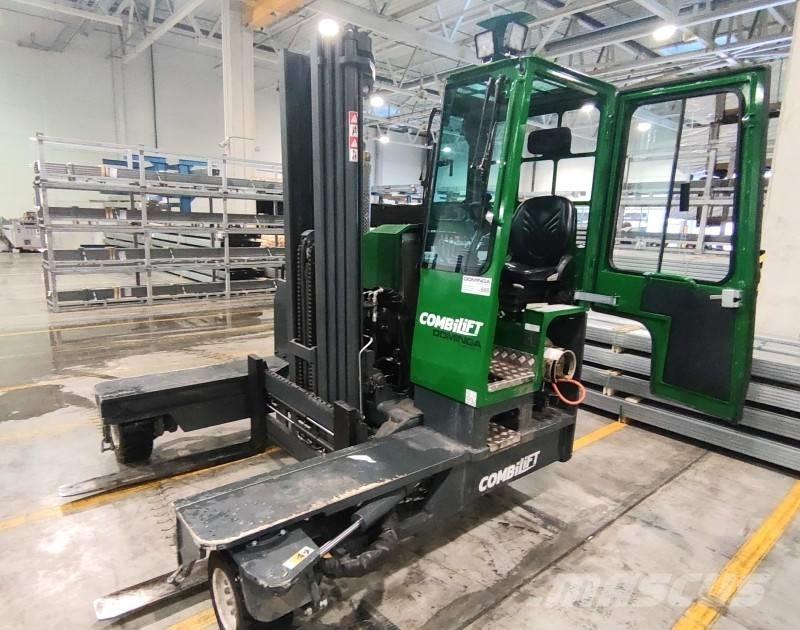 Combilift C 4000 Neljasuuna lükandmastiga tõstukid