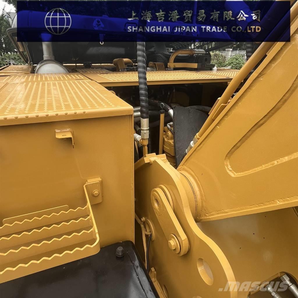CAT 325 D Roomikekskavaatorid