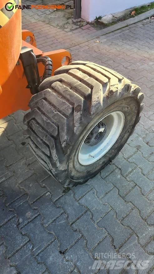 JLG 450 AJ II Iseliikuvad poomtõstukid