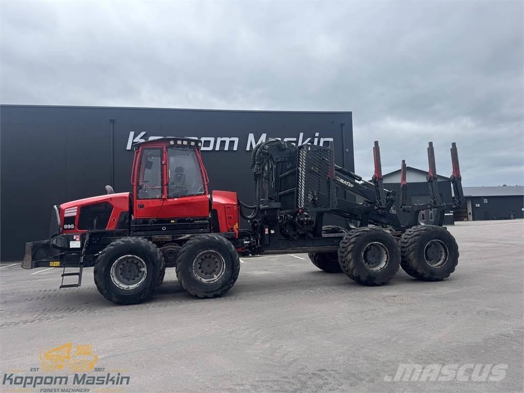 Komatsu 895 Forwarderid