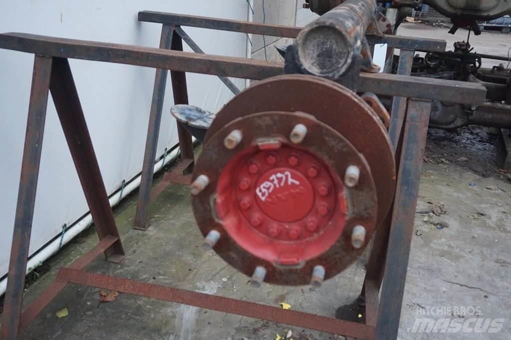 MAN LO-06-02 Sillad