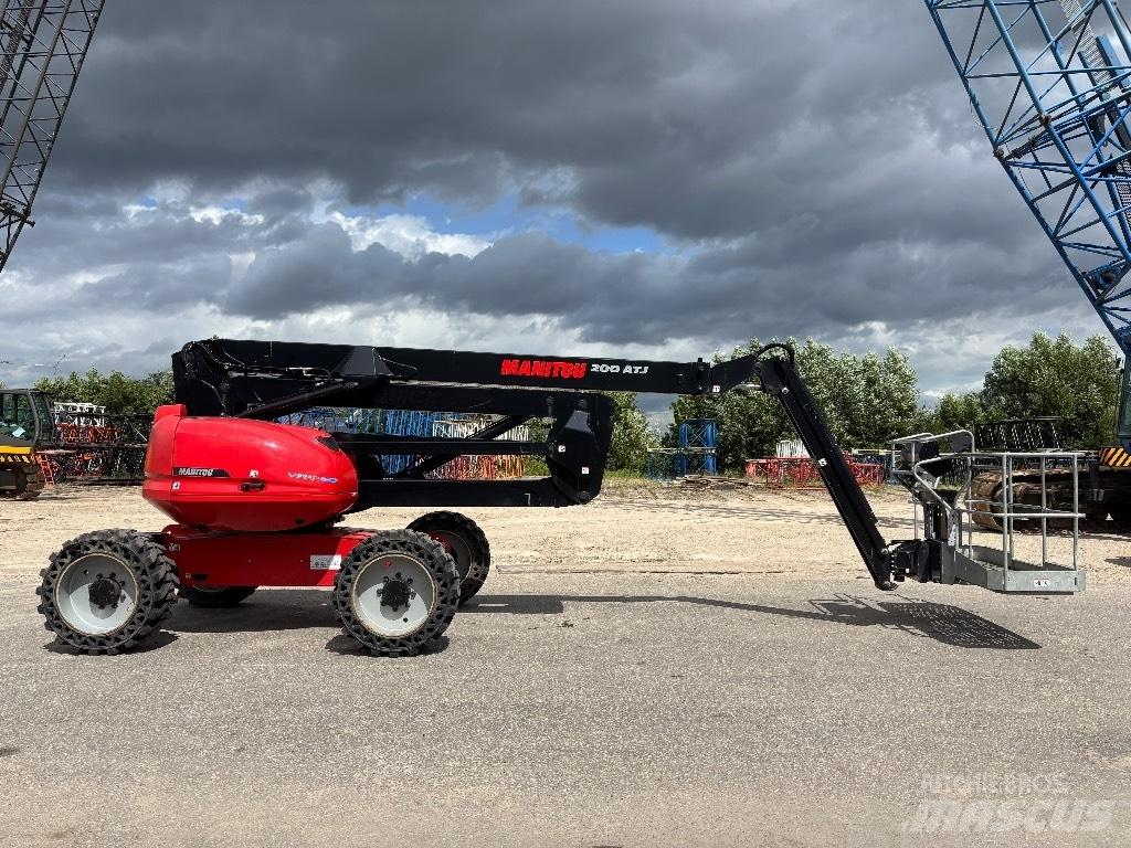 Manitou 200 ATJ Iseliikuvad poomtõstukid