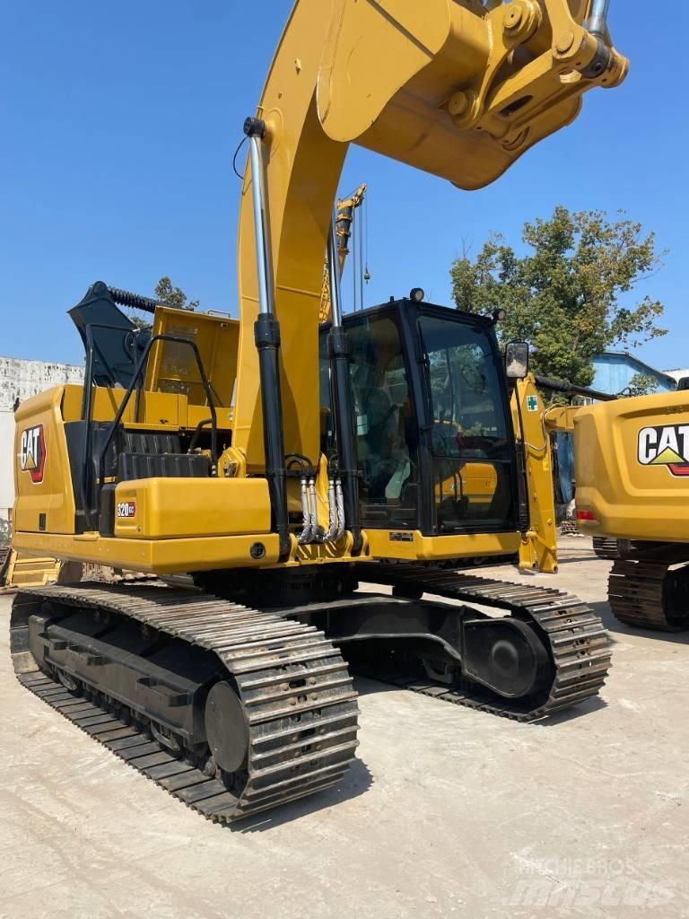 CAT 320 GC Ratasekskavaatorid