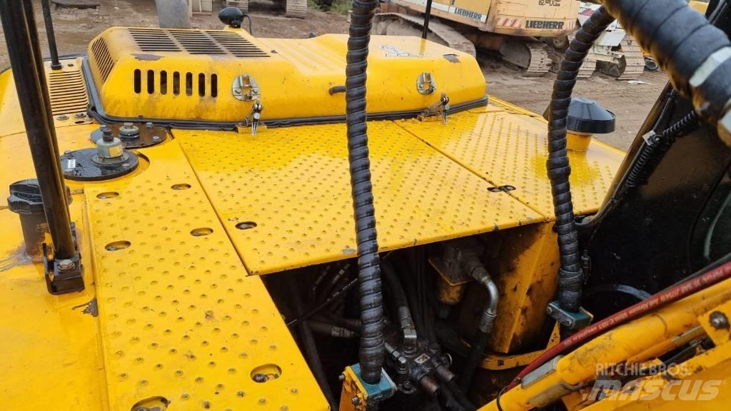 JCB JS 220 LC Roomikekskavaatorid