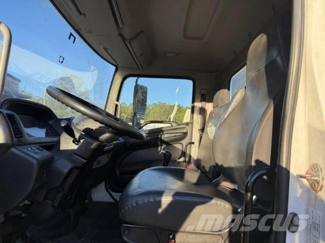 Hino 338 Jookide jaotusveokid