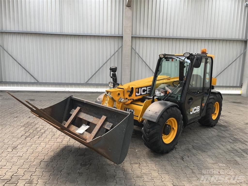 JCB 525-60 Hi Viz Põllumajanduslikud teleskoopkäitlejad