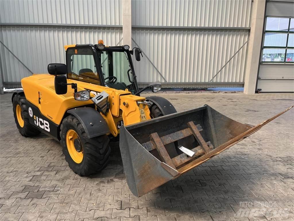 JCB 525-60 Hi Viz Põllumajanduslikud teleskoopkäitlejad