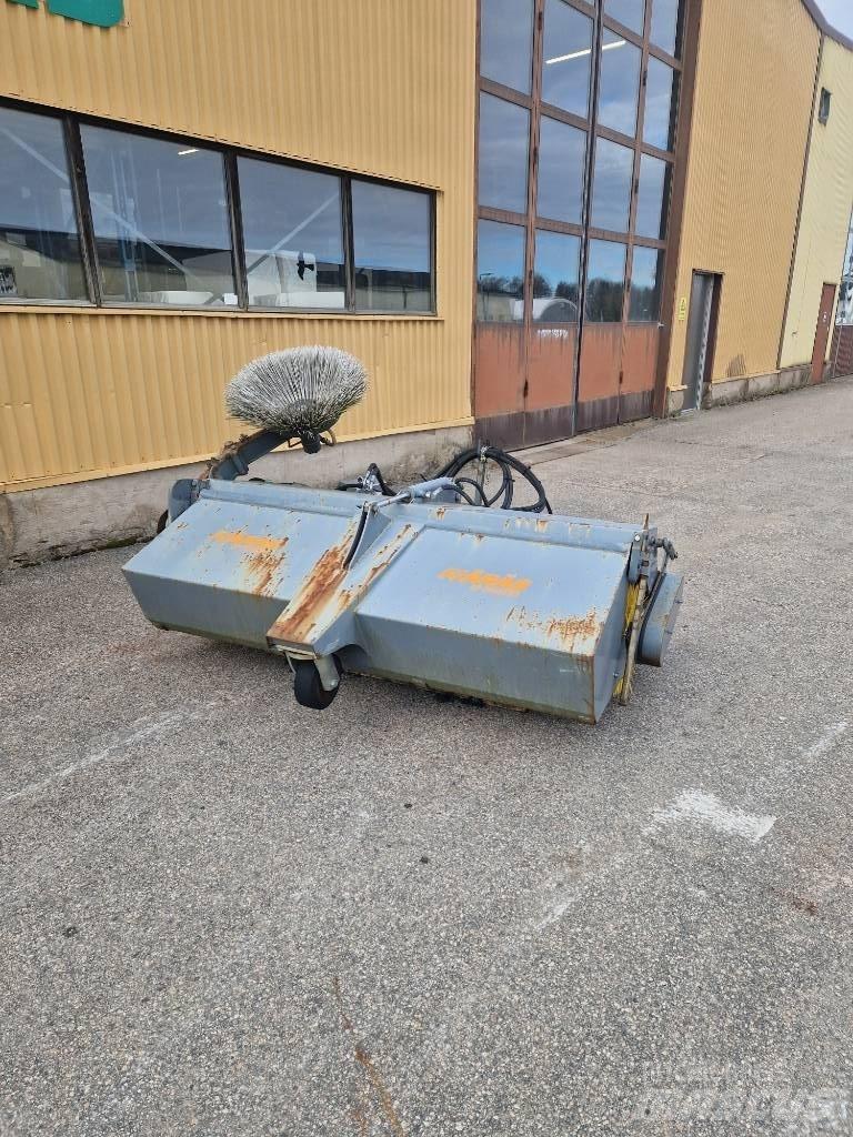 Fjärås Bema Dual 600 Tänavapuhastusmasinad