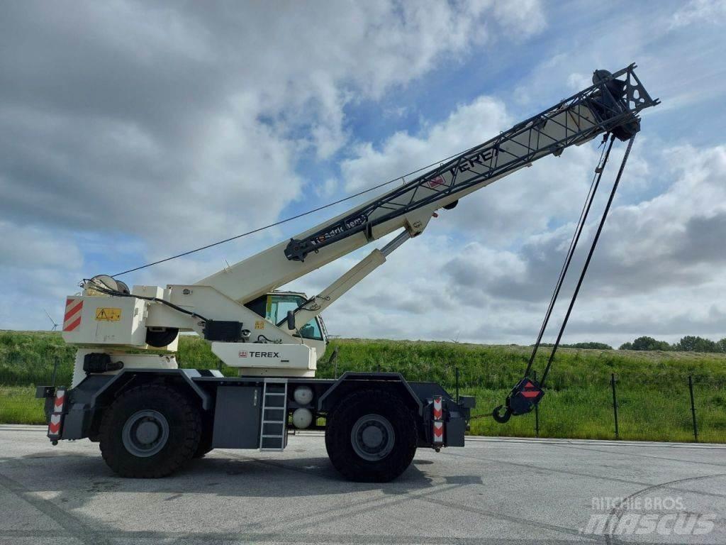 Terex A600 Raske maastiku tõstukid