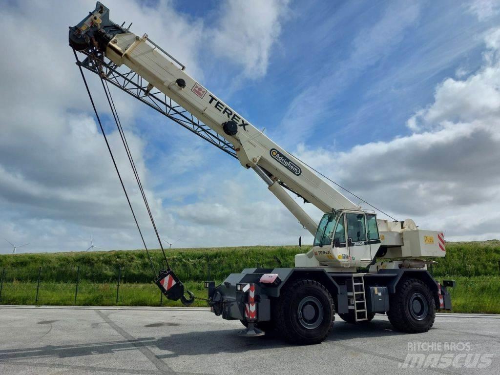 Terex A600 Raske maastiku tõstukid