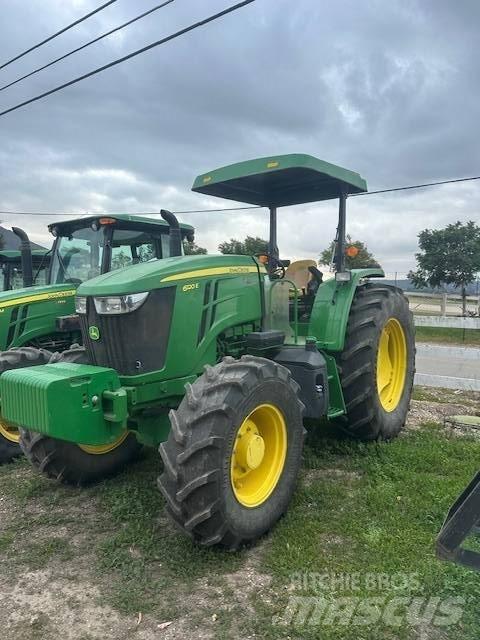 John Deere 6120 E Traktorid
