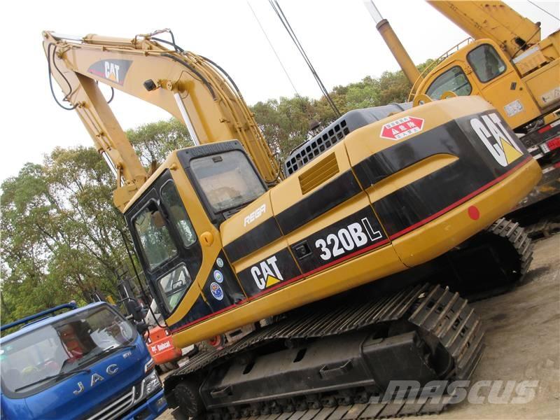 CAT 320 B L Roomikekskavaatorid