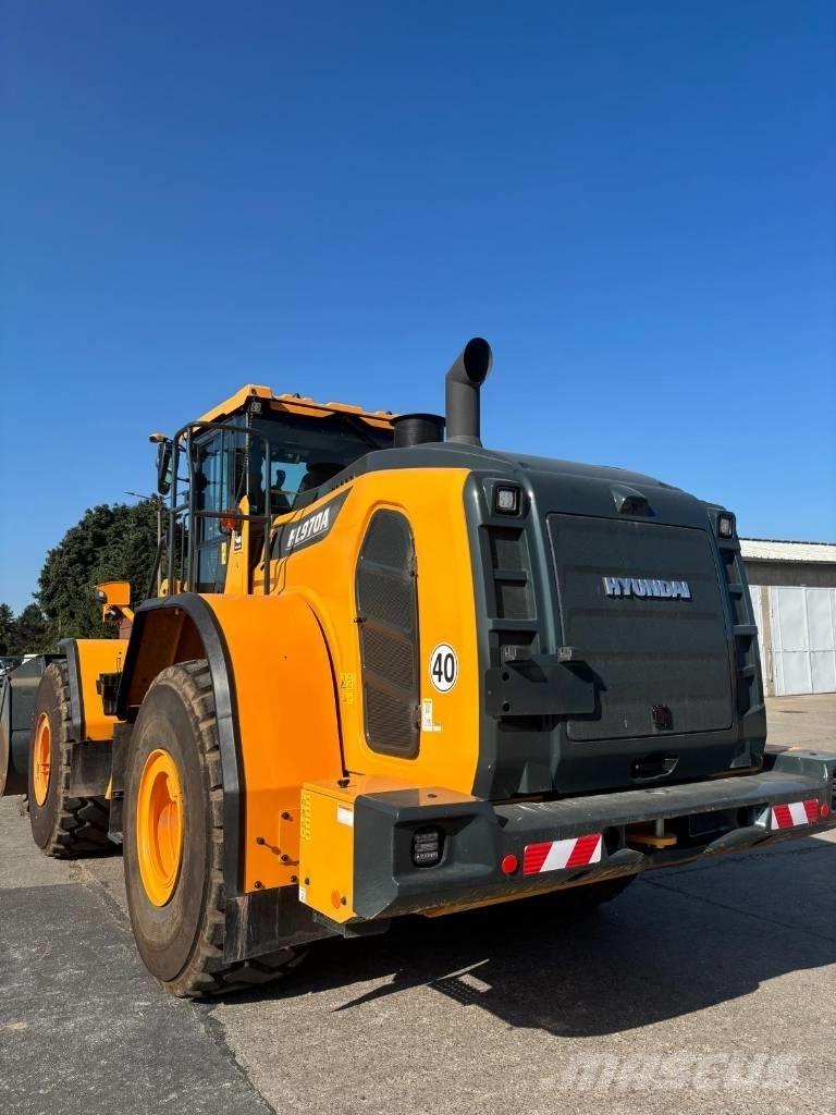 Hyundai HL 970 A Rataslaadurid