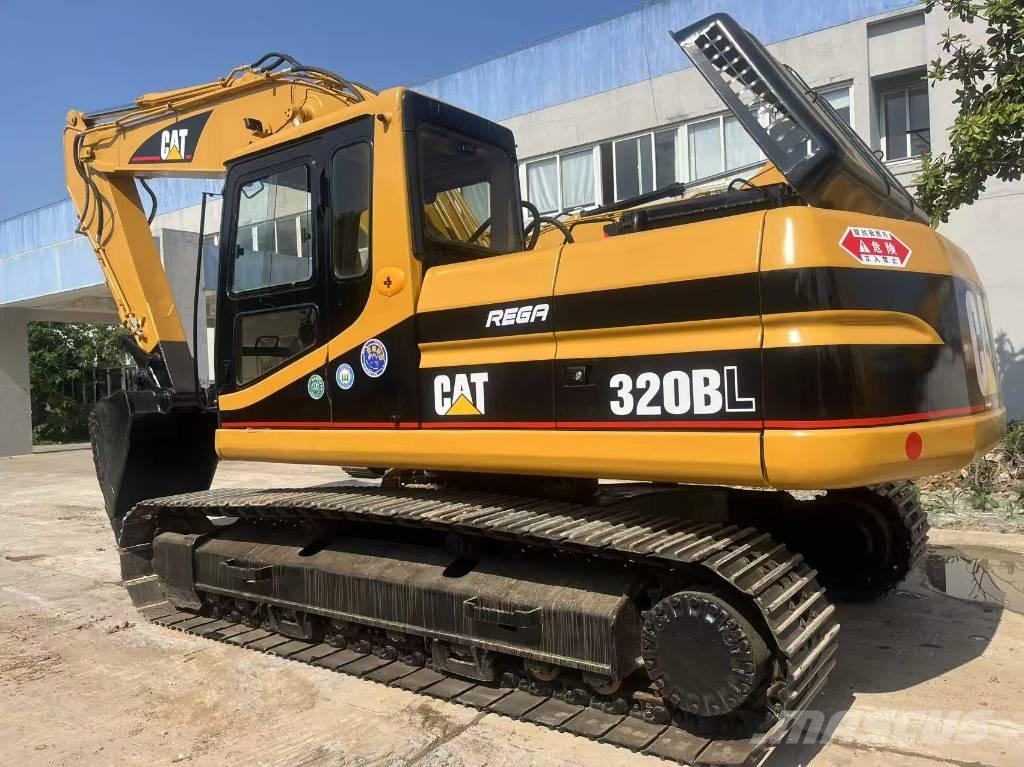 CAT 320 B L Roomikekskavaatorid