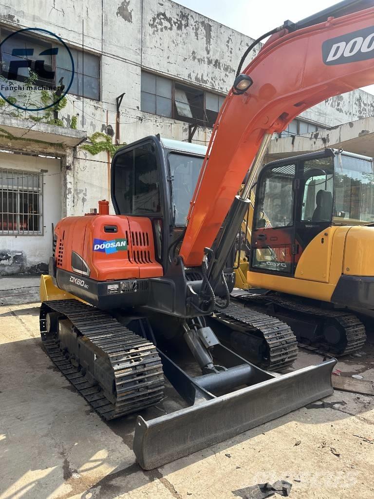 Doosan DX 60-9 C Roomikekskavaatorid