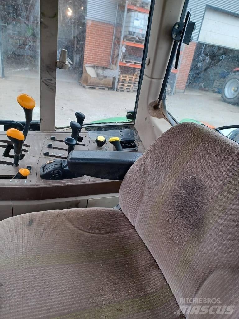 John Deere 6220 Traktorid