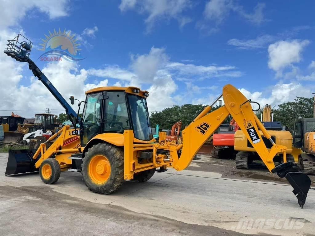 JCB 3 CX Ekskavaatorlaadurid