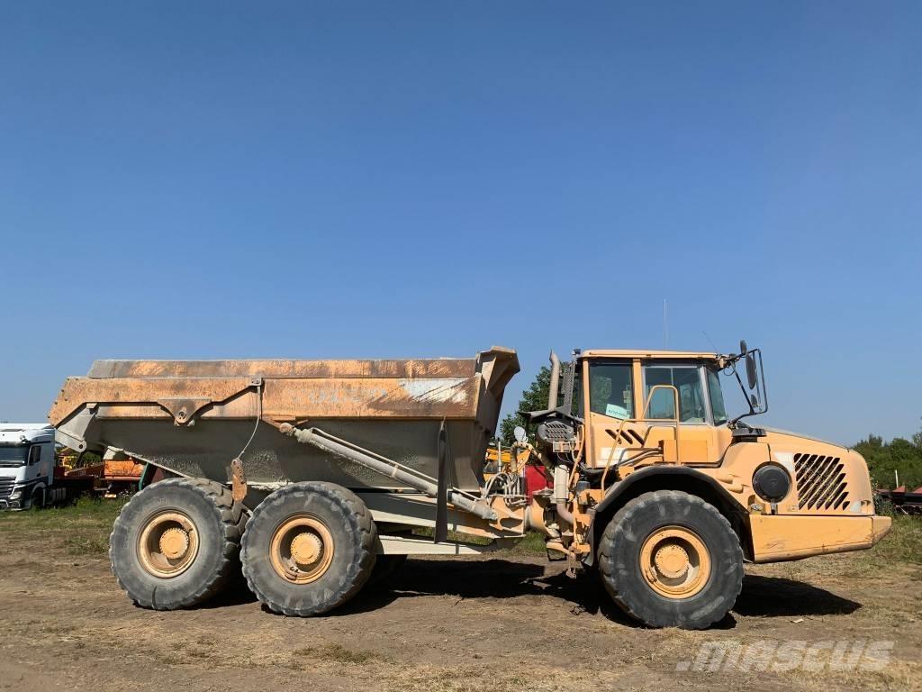 Volvo A 30 D Liigendraamiga pinnaseveokid