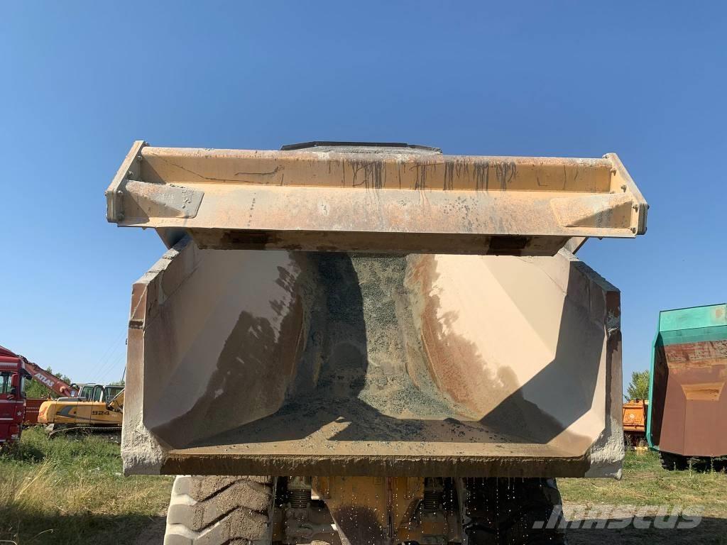 Volvo A 30 D Liigendraamiga pinnaseveokid